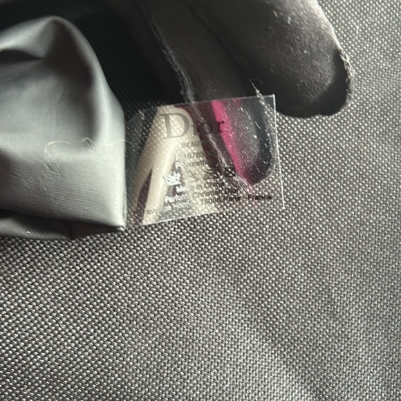 Dior makeup bag - Picture 4 of 11